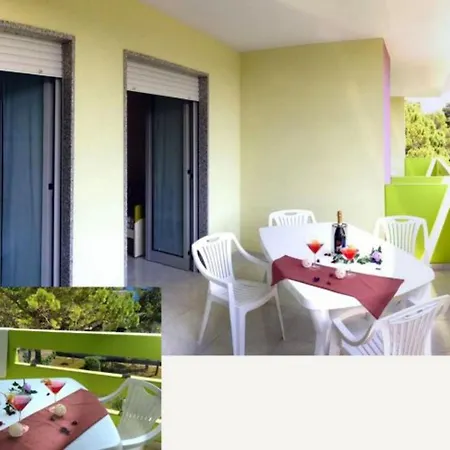 Family By Shops And Sea Lägenhet Bibione