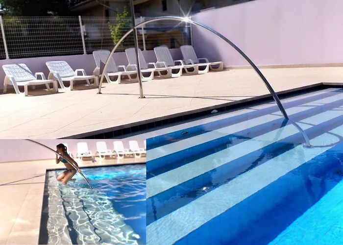 Family By Shops And Sea アパート *